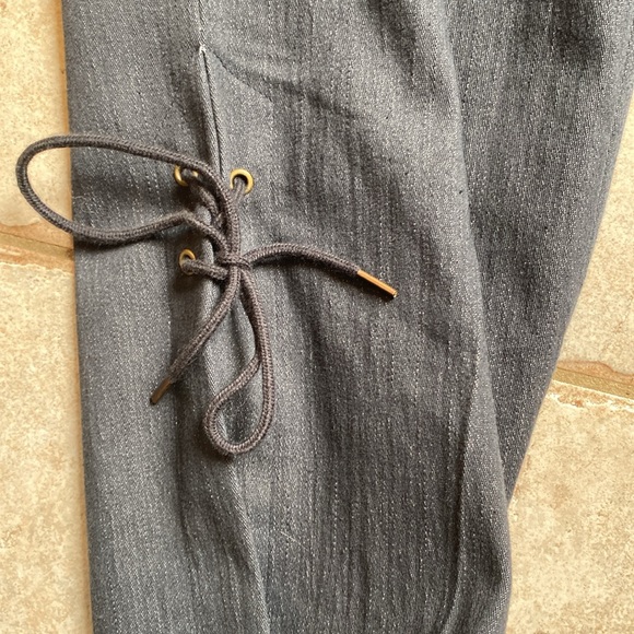 Reitman ladies capri size 7 - Picture 13 of 15